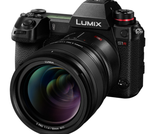 Nuova Panasonic LUMIX S1R: la fotocamera mirrorless full-frame con la più alta risoluzione al mondo