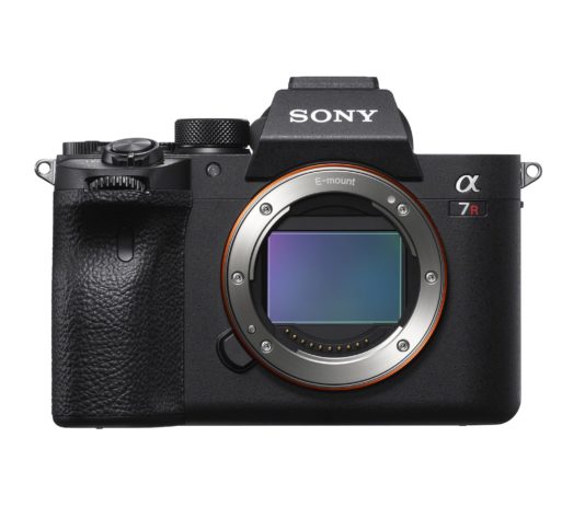 Nuova Sony α 7R IV con sensore full-frame retroilluminato da 61,0 MP