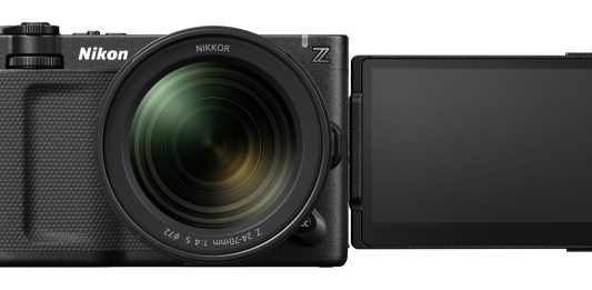 Nikon | Red presenta ZR: All-In-One camera con dna cinematografico